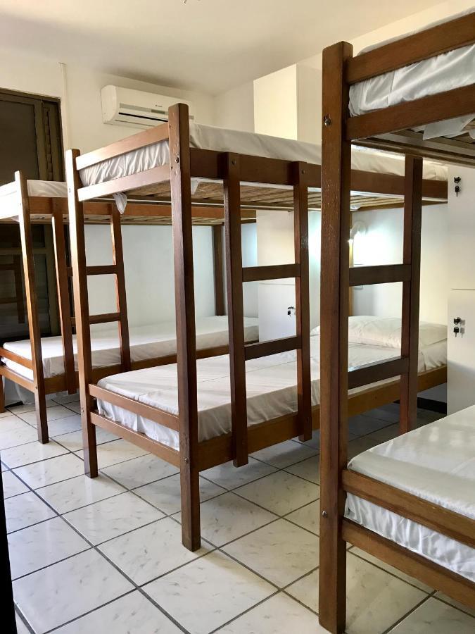 Quatro Ilhas Beach Hostel 봄비나스 외부 사진