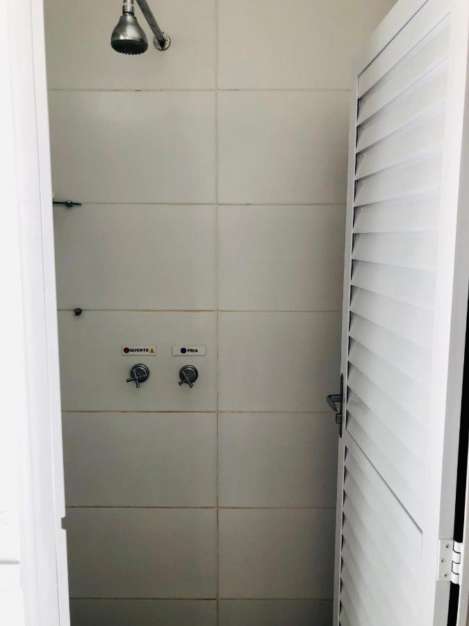 Quatro Ilhas Beach Hostel 봄비나스 외부 사진