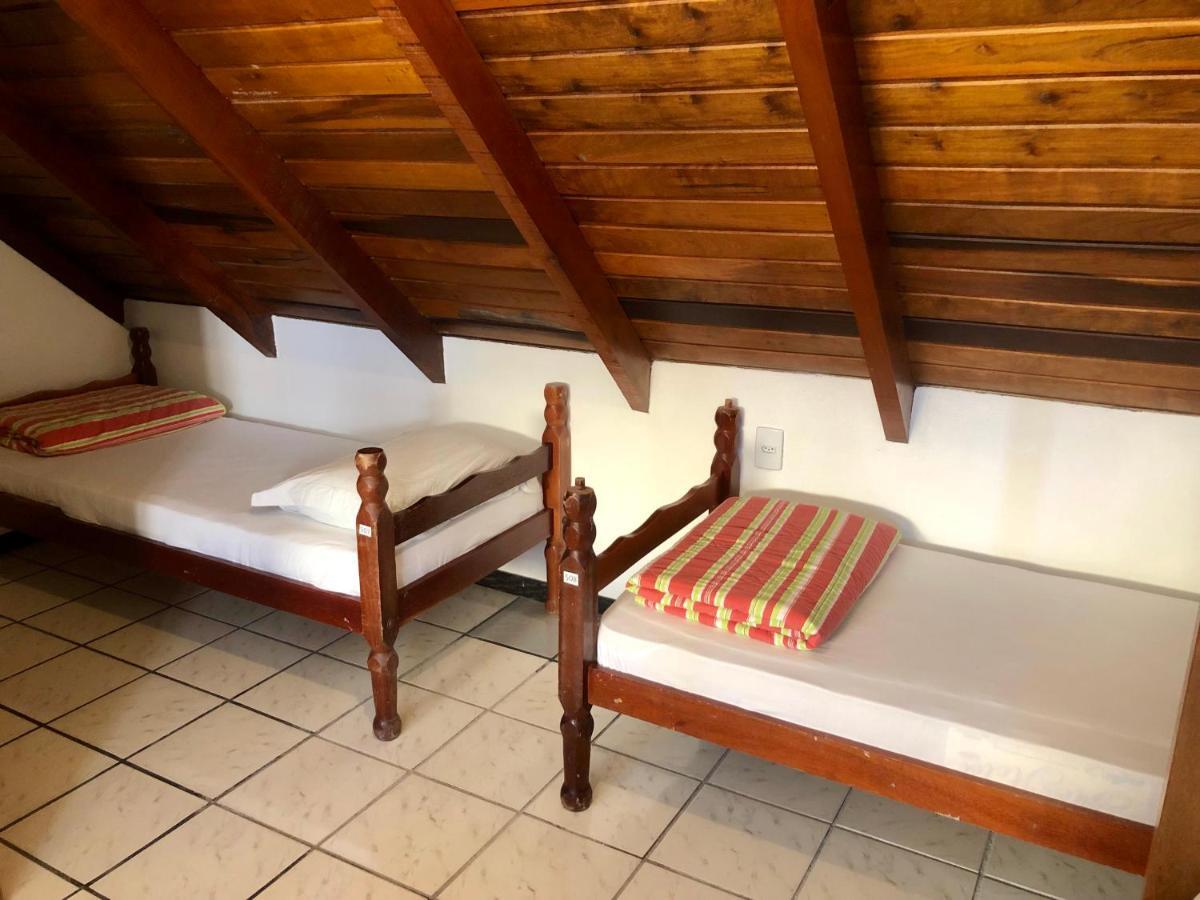 Quatro Ilhas Beach Hostel 봄비나스 외부 사진