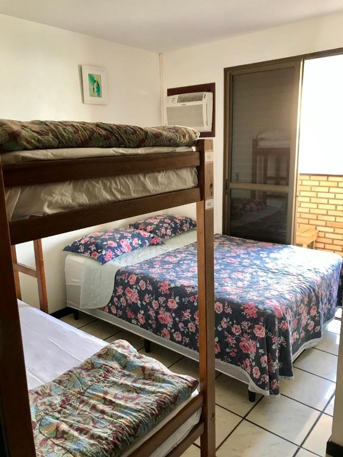 Quatro Ilhas Beach Hostel 봄비나스 외부 사진